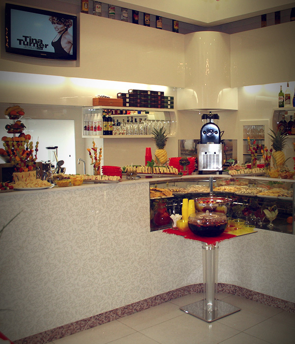 Arredamento bar a <strong>Roma Jelapi</strong>